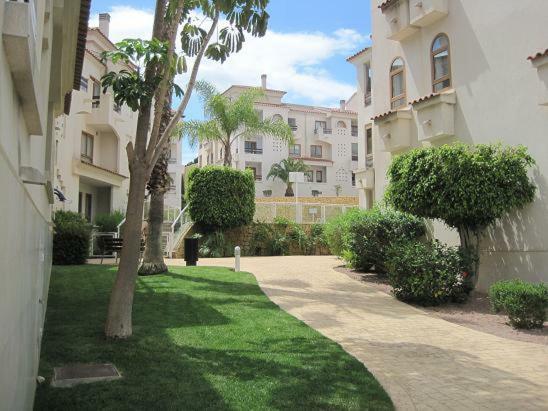 ホテルAlbir Deluxe Garden アルビール エクステリア 写真